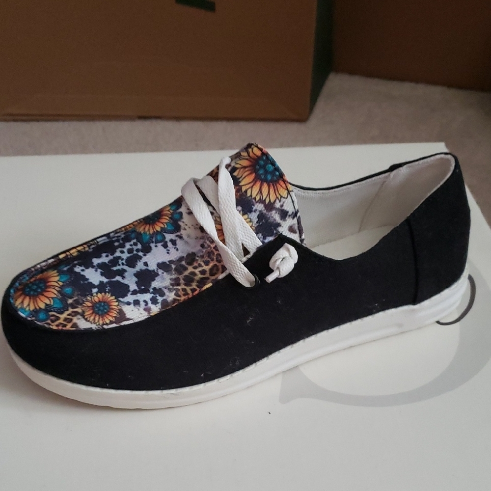 Sunflower and Leopard Print Casual Shoes